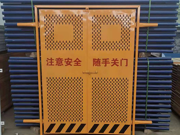 电梯门防护 - 河北旭凰金属丝网制品有限公司图片2